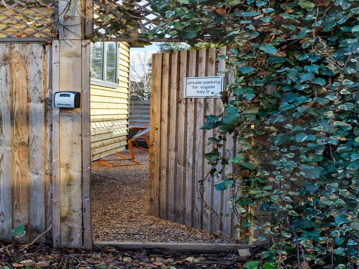 Willa Pass The Keys Whitstable Shepherds Hut Minutes From The Harbour Zewnętrze zdjęcie